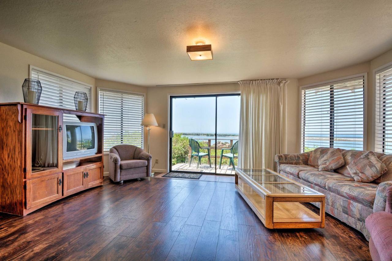 Smith River Vintage Cabin Oceanfront Deck And Views מראה חיצוני תמונה